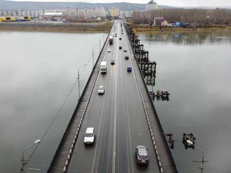 Власти Новокузнецка объявили конкурс на проведение капитального ремонта Кузнецкого моста