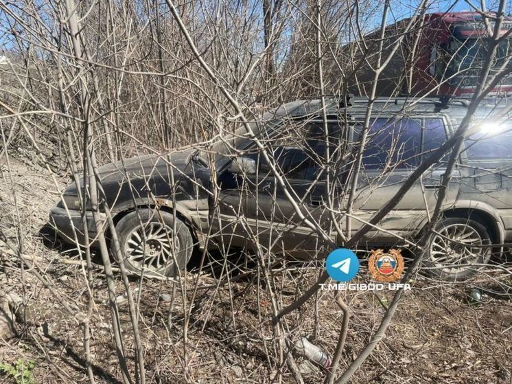Автоледи устроила аварию с грузовиком в Уфе – пострадала 73-летняя пассажирка