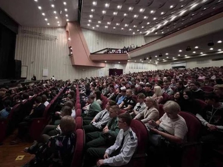 Спектакль «Доза» о проблеме наркомании просмотрели более 3,5 тысячи жителей Иркутской области