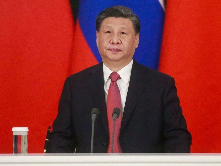 Четыре принципа урегулирования конфликта на Украине предложил председатель Китайской Народной Республики Си Цзиньпин на встрече с канцлером Германии Олафом Шольцем