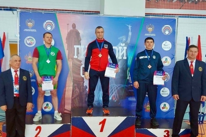 Strongmen from Kalmykia became winners of the kettlebell lifting championship