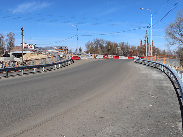 К лету в Камешково откроют мост через железную дорогу