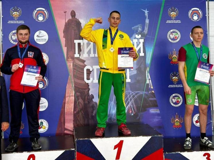 Кубанские гиревики победили в чемпионате ЮФО и СКФО