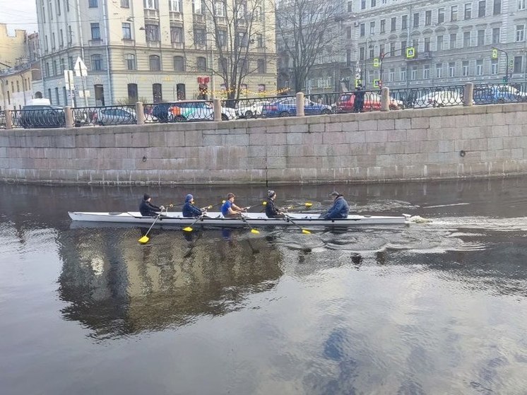Байдарочники начали покорять реки и каналы Петербурга