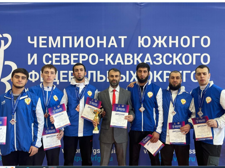 Дагестанские гиревики добились успеха на Чемпионате ЮФО и СКФО