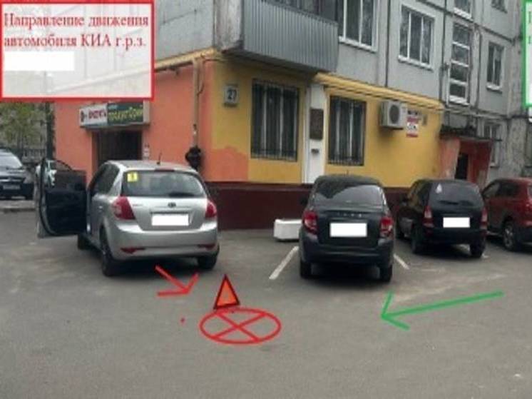 На парковке в Брянске 74-летняя женщина попала под колёса Kia