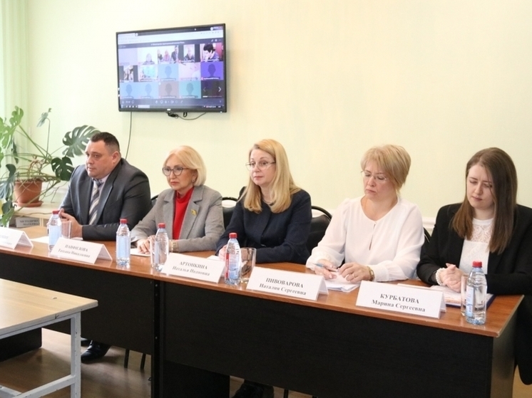 Глава Рязгордумы Татьяна Панфилова приняла участие в семинаре для НКО