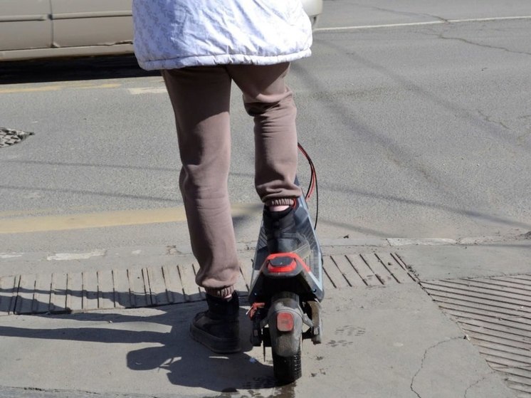 На улице Советской в Туле сбили самокатчика