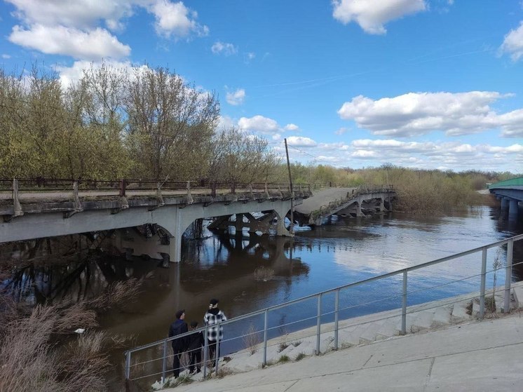 Администрацию Уварова могут наказать за рухнувший мост