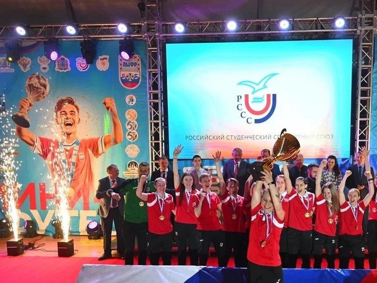 Орловчанки третий раз подряд победили на всероссийском турнире по мини-футболу