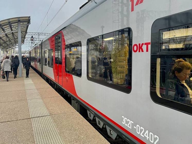 «Туристический вагон» начнет возить путешественников из Петербурга в Выборг 29 апреля