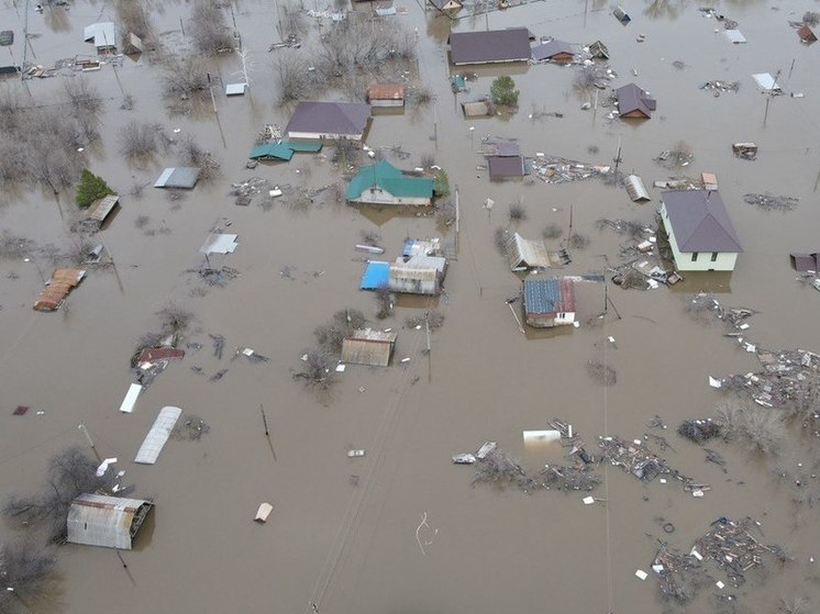 Жители Оренбургской области, потерявшие в результате паводка дома, получат землю