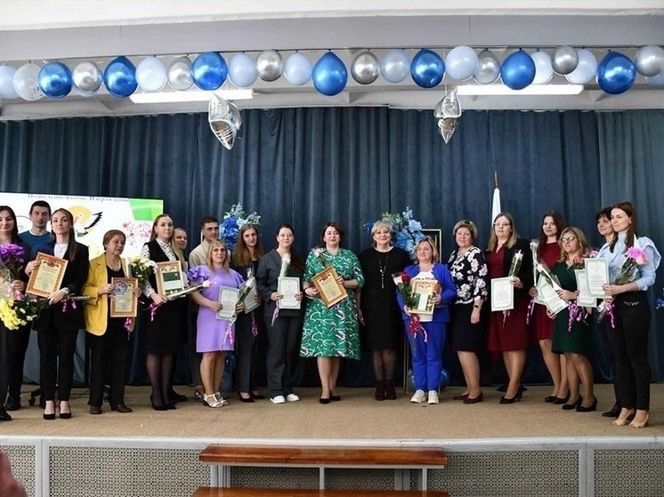 В Смоленском районе подведены итоги конкурсов профессионального мастерства педагогических работников