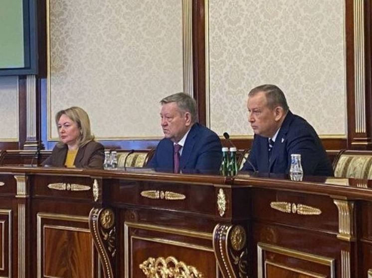 Валерий Сердюков вновь возглавил Совет почетных граждан Ленобласти