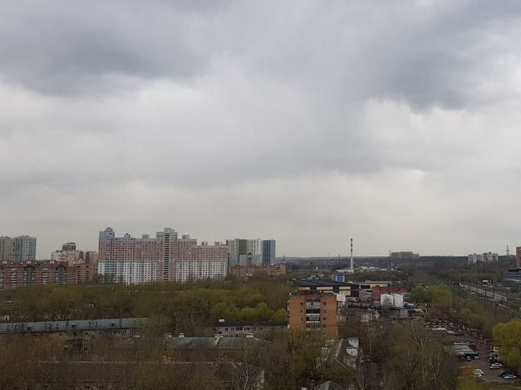 МЧС объявило экстренное предупреждение из-за грозы