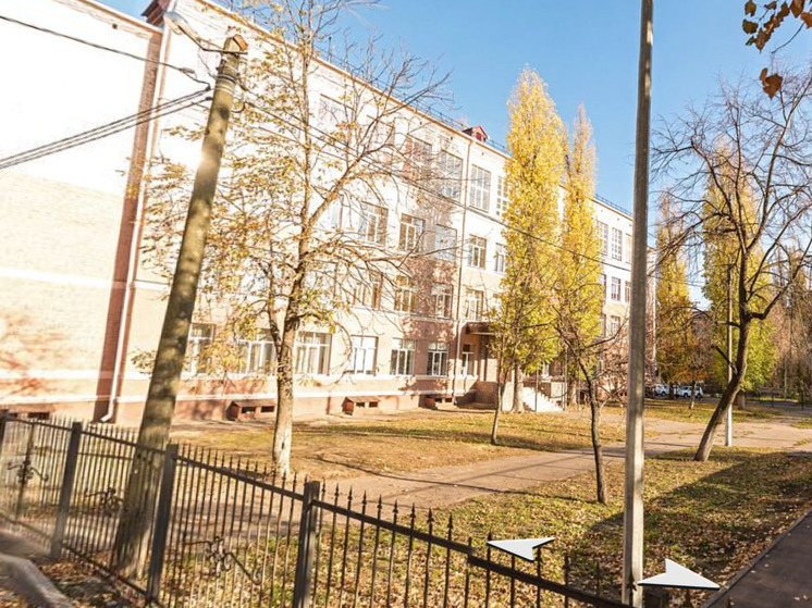 Власти Воронежа объяснили эвакуацию учащихся в школе №27