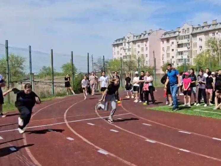 В столице Калмыкии легкоатлеты соревнуются за выход на региональный уровень