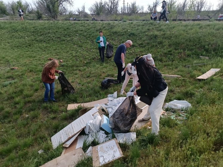 В Элисте продолжаются битвы с мусором. Мусор не сдаётся