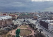 В прошлом году Петербург посетили 573 тысячи иностранных туристов, сообщили в пресс-службе Смольного. Это на 68 % больше, чем в 2022 году. 