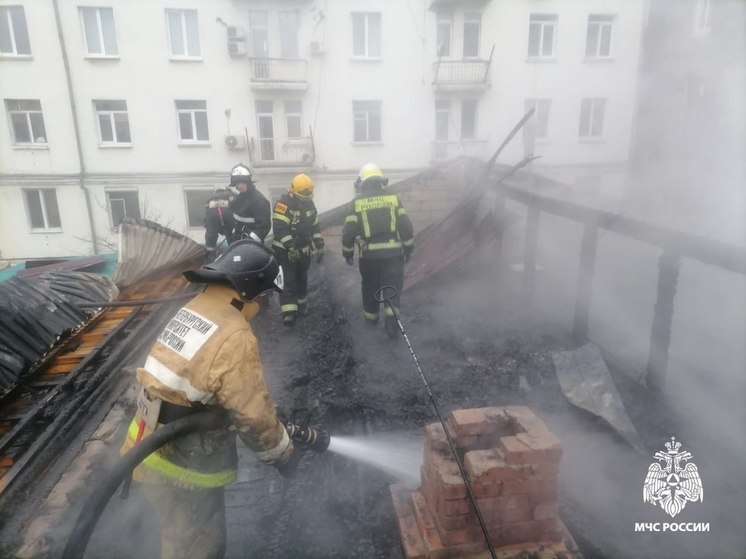 МЧС: пожар в российской гостинице ликвидирован
