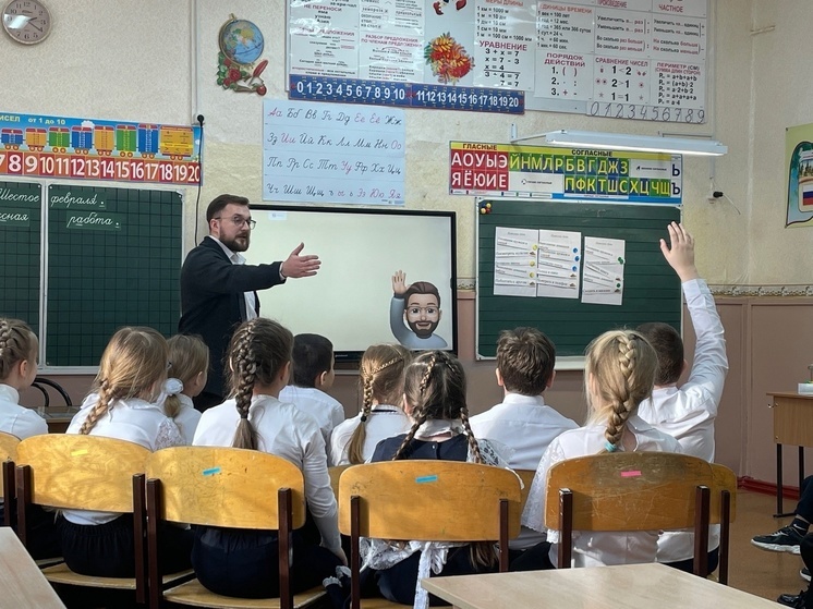 Педагог из города Колпашево Александр Смокотин победил в региональном этапе конкурса "Учитель года 2024"