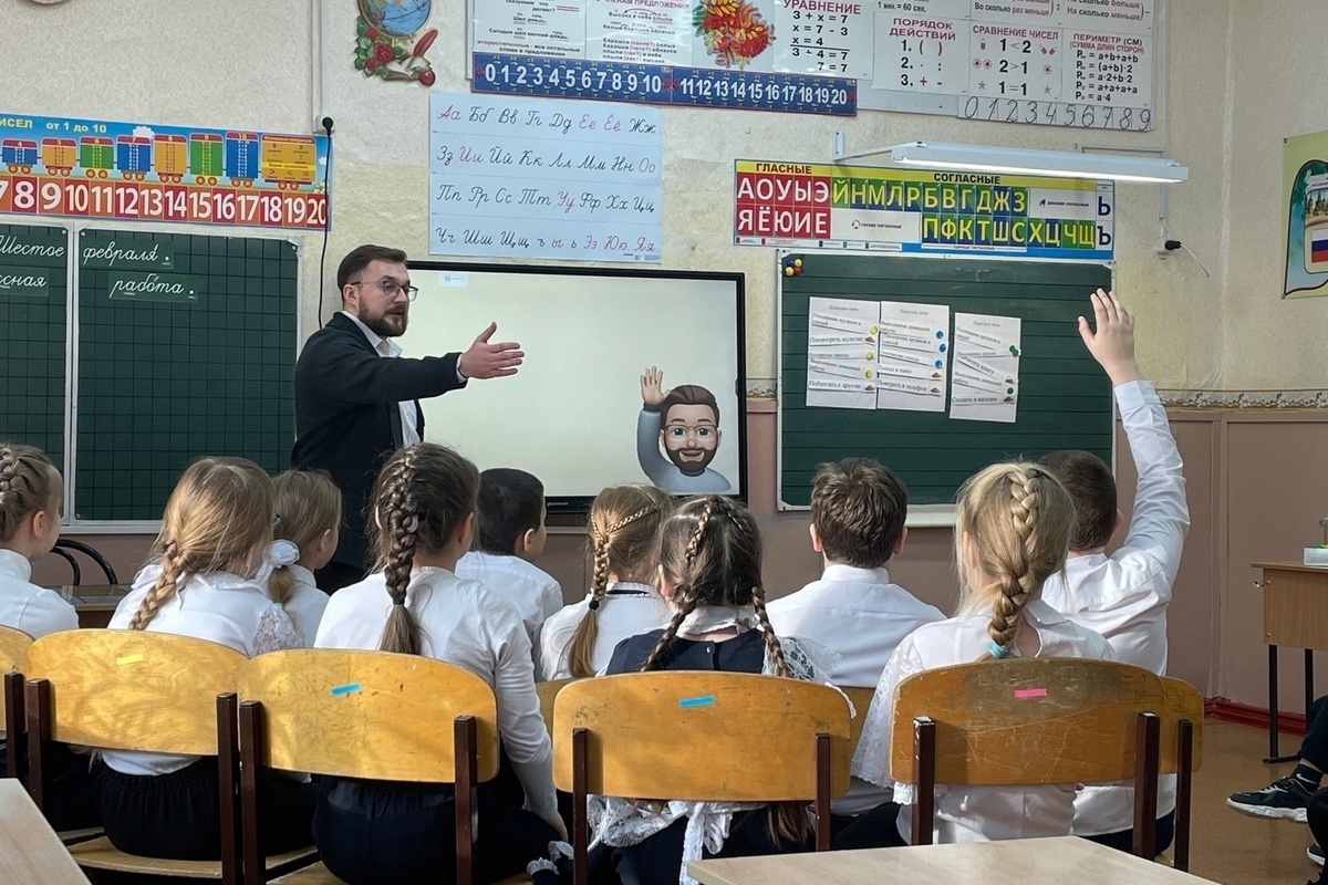 Педагог из города Колпашево Александр Смокотин победил в региональном этапе  конкурса 