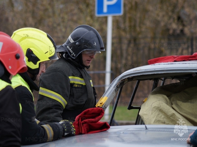 Пожарные из Тверской области приняли участие в соревнованиях по ликвидации ЧС на транспорте