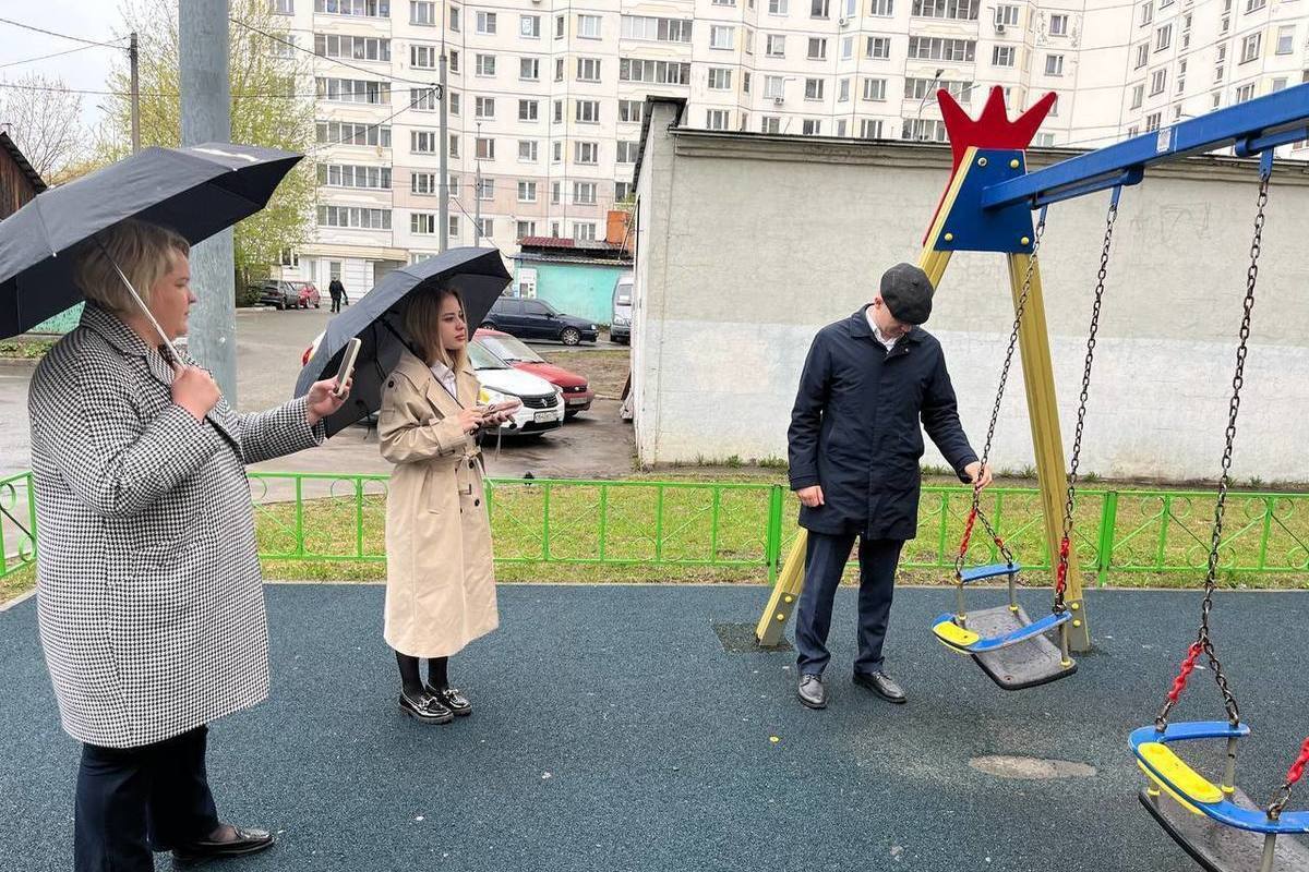 В Серпухове проводят проверку содержания дворовых террторий - МК Серпухов