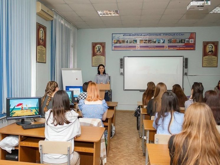Астраханских студентов предостерегли от употребления наркотиков