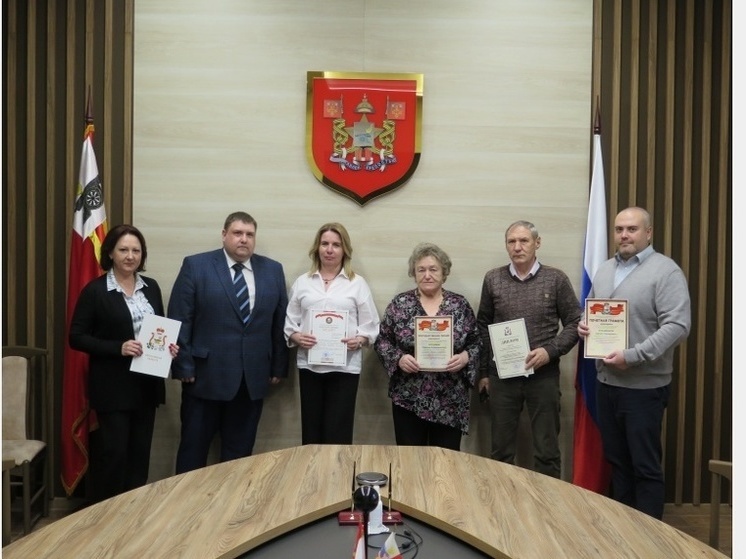 Лучших руководителей территориального общественного самоуправления торжественно наградили в Смоленске