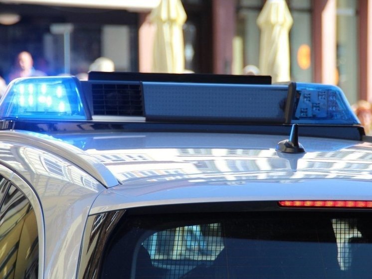 Странный водитель шесть раз атаковал машину с краснодарской семьей на Новорижском шоссе