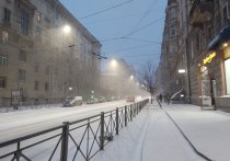 Снежный циклон, который накрыл Петербург, двигается к Петрозаводску и засыпает Карелию. В городе на Неве тем временем снег перестал идти, рассказал в своем telegram-канале синоптик Александр Колесов.