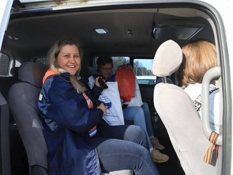 Пензенские семьи приняли участие в автопробеге в честь Дня весны и труда