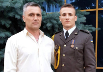 Украинские военные Валерий Василаке и его сын Виталий Василаке, которые расстреляли в Винницкой области полицейских, перевозили похищенное оружие