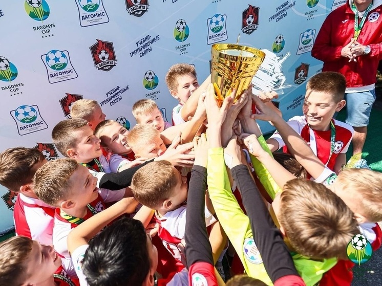 Липецкие футболисты победили в «Dagomys Cup 2024»