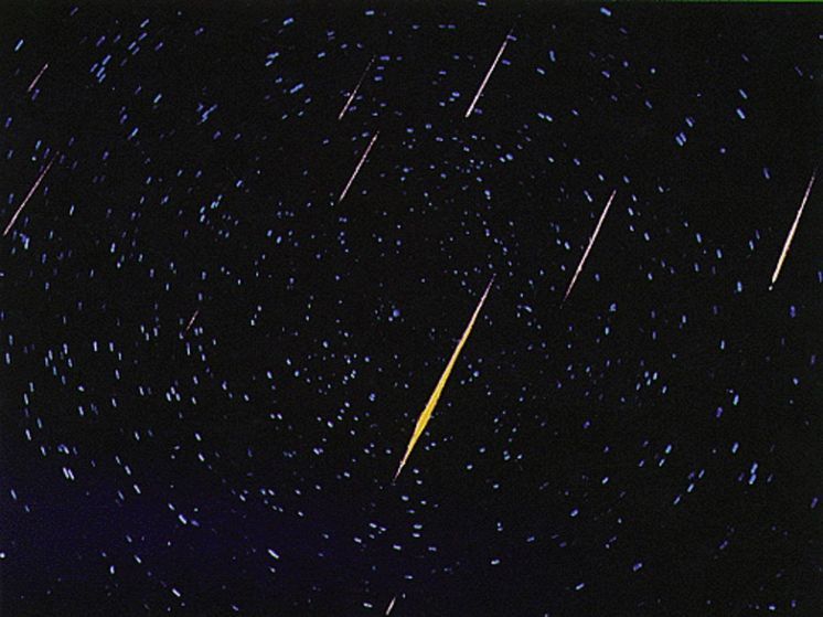 Жителей Подмосковья предупредили о звездопаде
