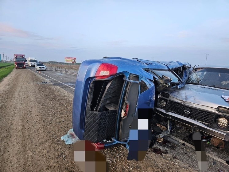 На трассе Ростов-Ставрополь в ДТП погиб водитель легковушки