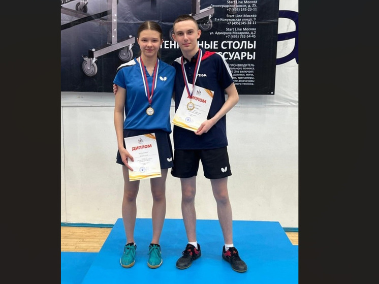 Две золотые медали всероссийского турнира взяли юные кузбасские теннисисты