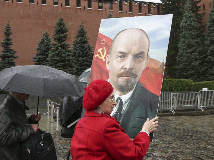 Профессор Заславский: Ленин мог умереть из-за так называемой спинной сухотки