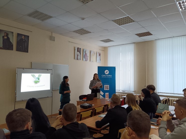 В Костромской области прошла профориентационная программа в рамках проекта социального воздействия в сфере образования