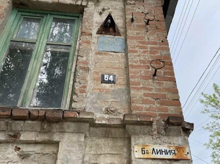 Жители Ростова пожаловались на аварийное состояние дома на 6-й Линии