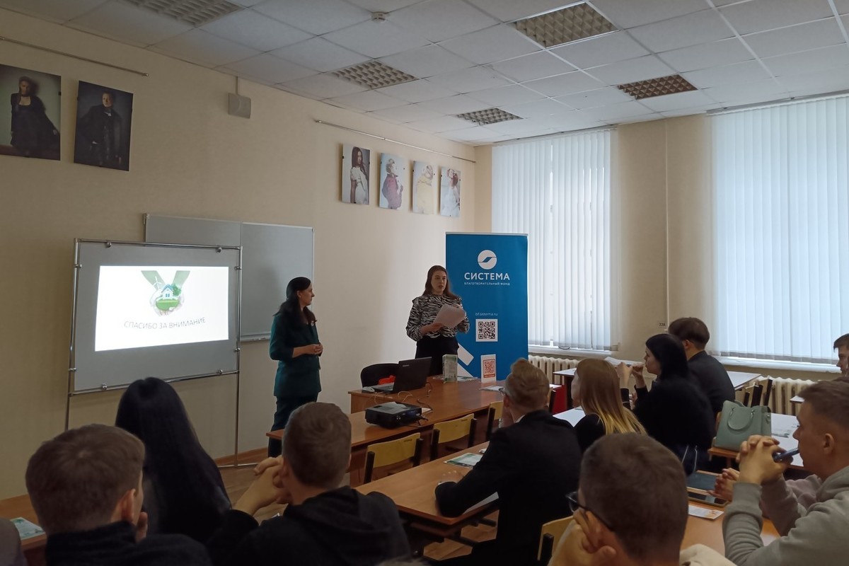 В Костромской области прошла профориентационная программа в рамках проекта социального воздействия в сфере образования