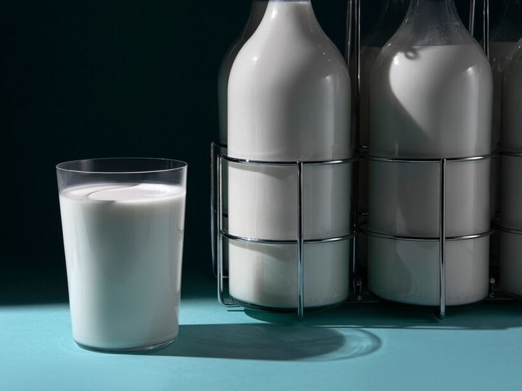 В Омской области стали производить меньше опасного молока