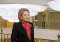 Председатель Совфеда Валентина Матвиенко заявила, что многие граждане Украины требуют остановить вооруженный конфликт и сесть за стол переговоров
