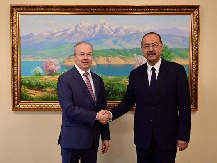 Андрей Назаров встретился с премьер-министром Узбекистана Абдуллой Ариповым