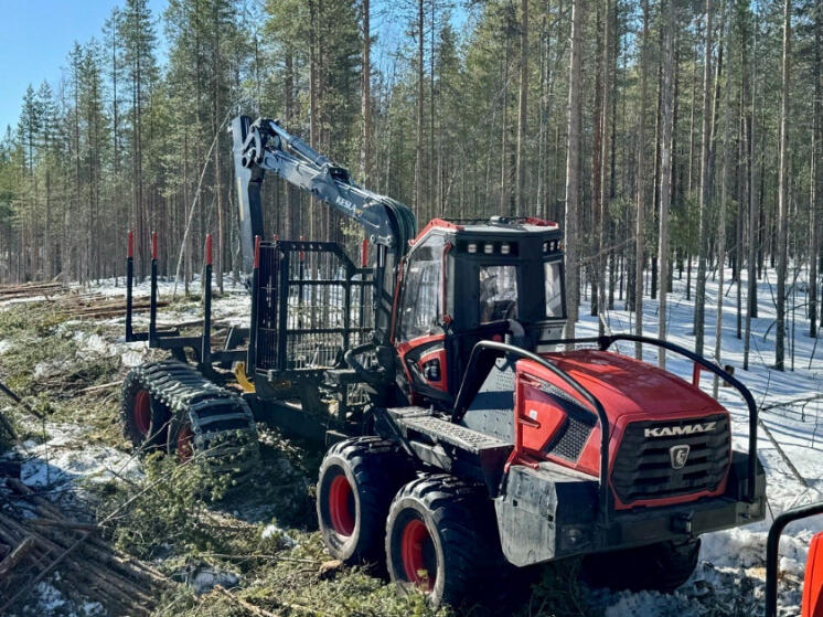 Харвестеры и форвардеры КАМАЗ проходят полевые испытания на площадке Segezha Group в Карелии
