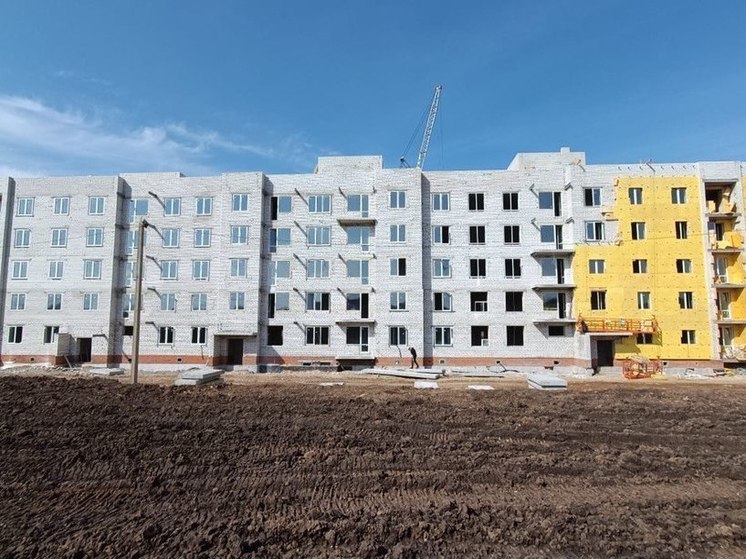 В городе Яхрома для переселенцев строят новый дом