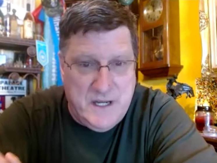 Риттер: ВС России могут сбрасывать планирующие бомбы по любым целям ВСУ