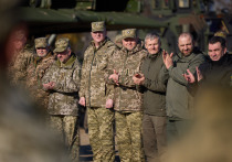 В ближайшие недели бывший главнокомандующий Вооруженных сил Украины (ВСУ) Валерий Залужный займет пост украинского посла в Великобритании, после того как Лондон одобрил его назначение