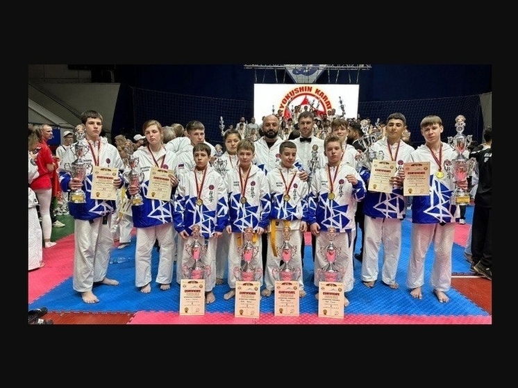 Каратисты из Кузбасса завоевали шесть наград на Международном Гран-при